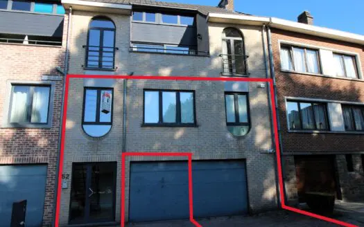 Appartement à vendre  2 chambres 125 m², 440000 €