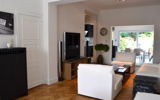 Maison à vendre  3 chambres 219 m², 795000 €